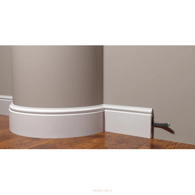 Напольный плинтус Decor Dizayn DD701-E