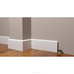 Напольный плинтус Decor Dizayn DD707
