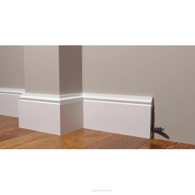 Напольный плинтус Decor Dizayn DD31
