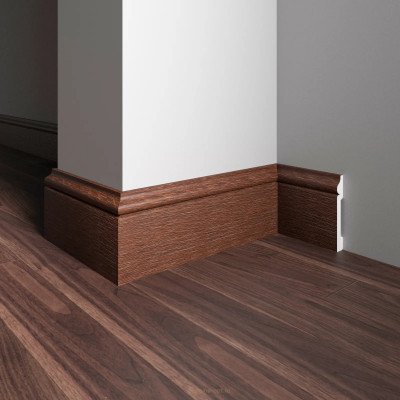 Напольный плинтус Decor Dizayn 005-82SH