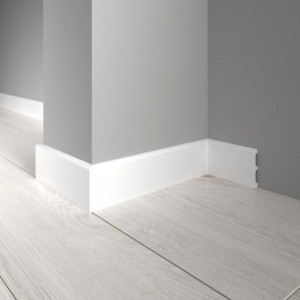 Напольный плинтус Decor Dizayn 706-115