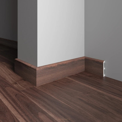 Напольный плинтус Decor Dizayn 706-88SH