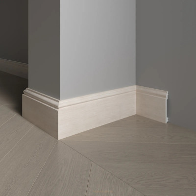 Напольный плинтус Decor Dizayn 701-77