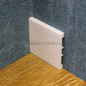 Напольный плинтус Orac Decor SX163F SQUARE