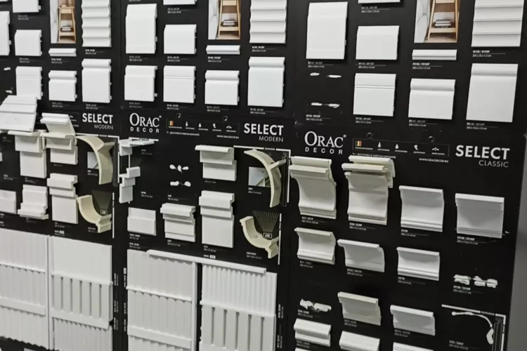 Orac Decor — бельгийский производитель лепнины для стен и потолков. 
